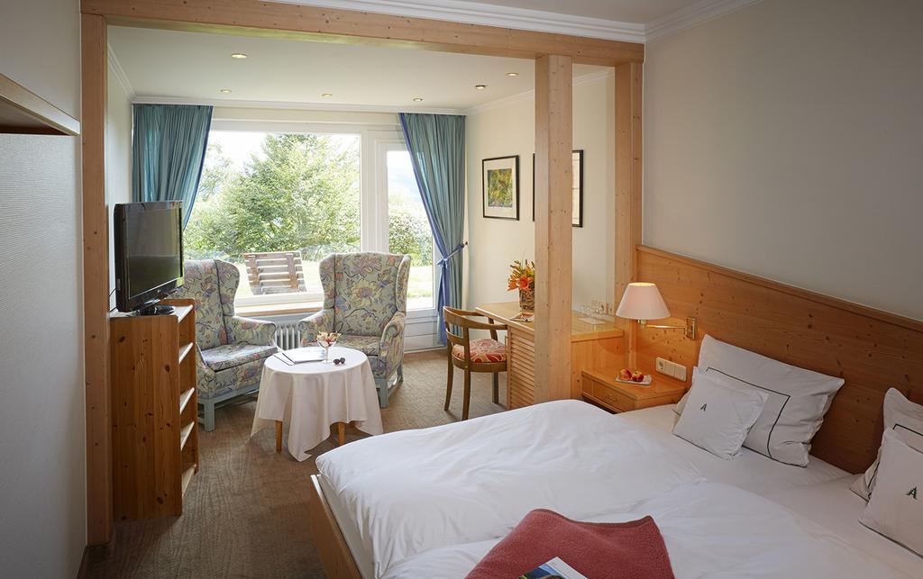 Waldhaus Ohlenbach Hotel Schmallenberg Szoba fotó